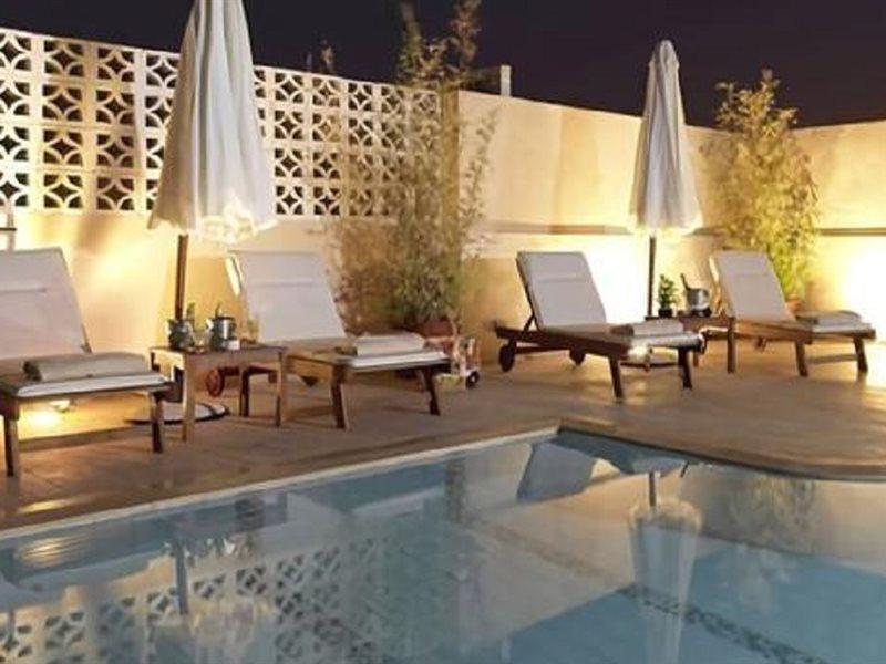 Le Patio Boutique Hotel Beirut Downtown Kültér fotó